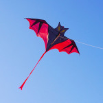 背桿式小蝙蝠造型風箏(160*176)(全配/附150米輪盤線)