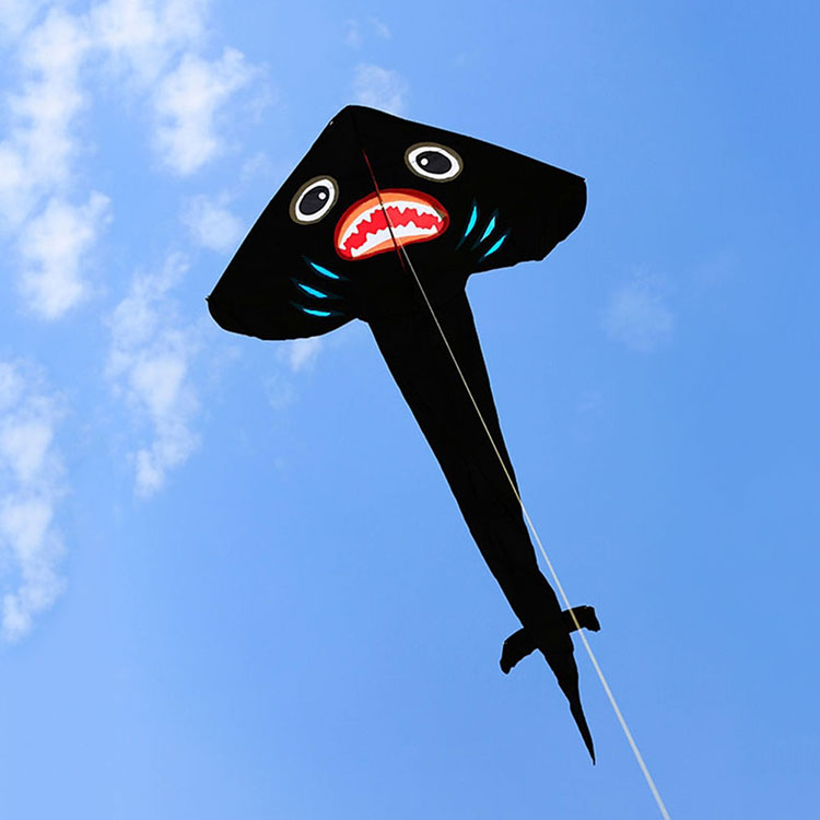 大三角長尾黑鯊魚造型風箏(373*183)(全配/附150米輪盤線)